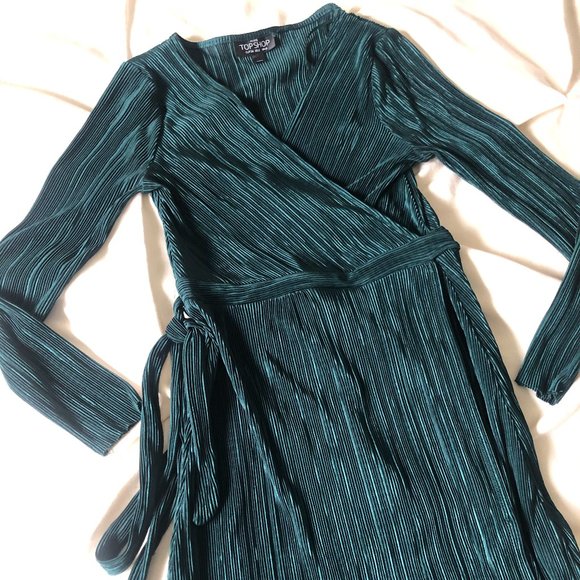 Topshop Green Pleated Dress - Picture 10 of 12